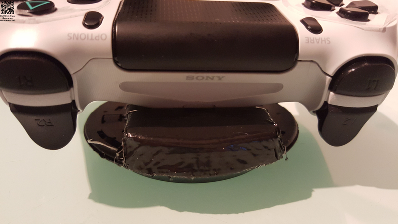 Illustration for article titled Cómo cargar tu mando de PS4 de forma inalámbrica